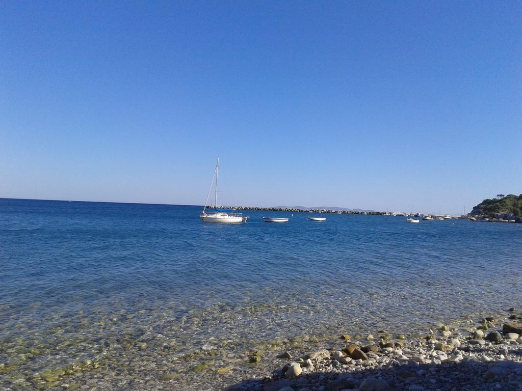 Rania Beach Ireo  Eksteriør bilde